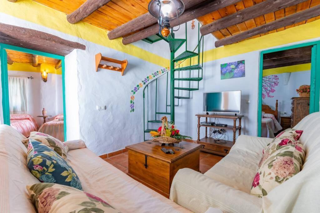 Casa Rosa, Con Encanto Y Piscina Climatizada Frigiliana Zewnętrze zdjęcie